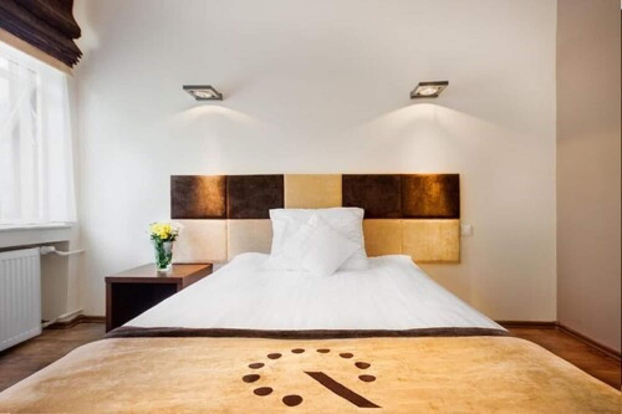 Boutique Hotel'S Sosnowiec Exterior photo
