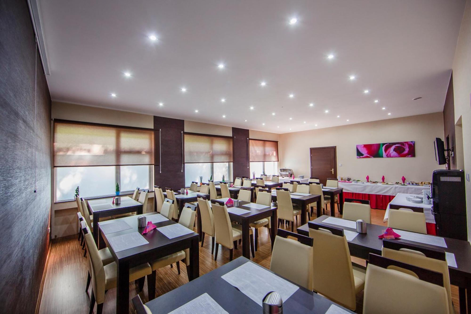 Boutique Hotel'S Sosnowiec Exterior photo